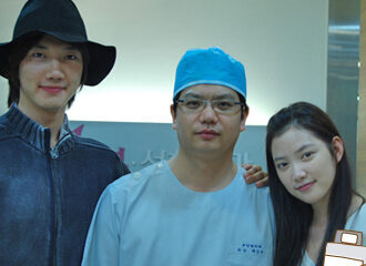 Kun-il and Lim Joo-eun, the main actors of the drama ‘Soul’, visited View Plastic Surgery Clinic.
