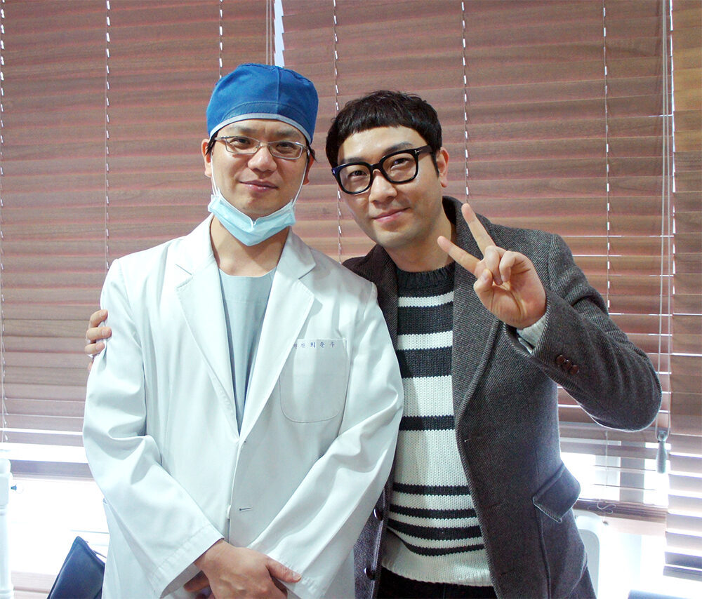 Comedian Seungyoon Byun visited View Plastic Surgery Clinic.